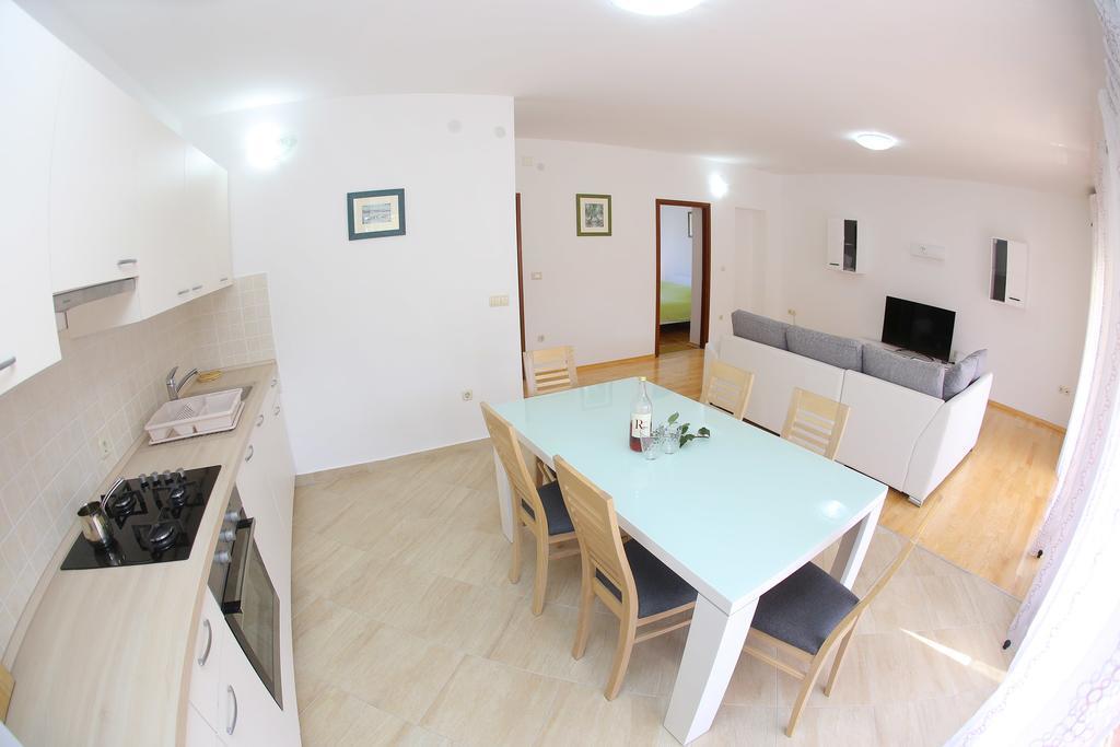 Apartment Borik Beach 86 Zadar Bagian luar foto