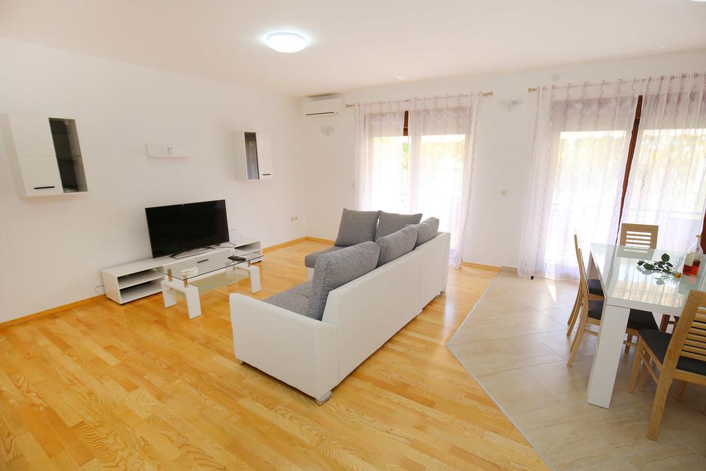 Apartment Borik Beach 86 Zadar Bagian luar foto